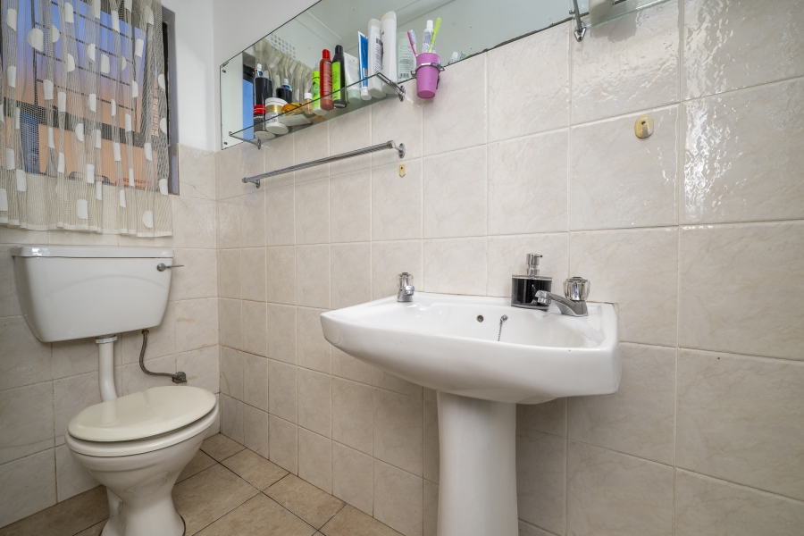 3 Bedroom Property for Sale in Amandelrug Western Cape